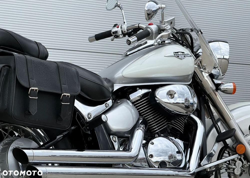 Suzuki VL 800 Volusia - Boulevard C50 - 35