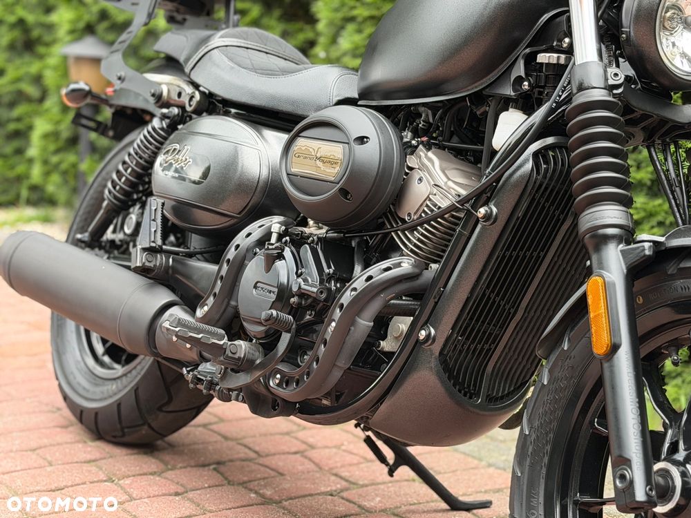 Hyosung GV - 12