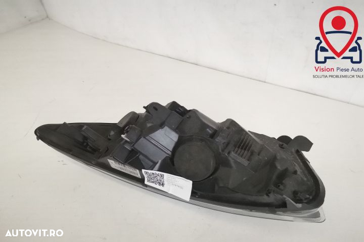 Far Dreapta Original Halogen Cu Lupa Avariat Renault  Captur  1 [2013 - 6