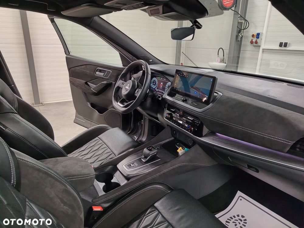 Nissan Qashqai 1.3 DIG-T MHEV Xtronic Tekna+ - 29