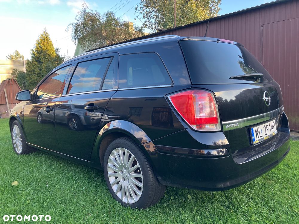 Opel Astra 1.7 CDTI Caravan DPF - 4