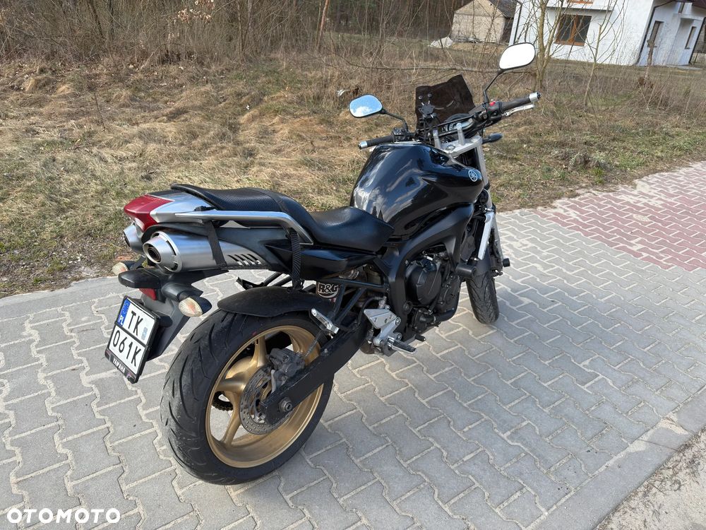Yamaha FZ6 - 4