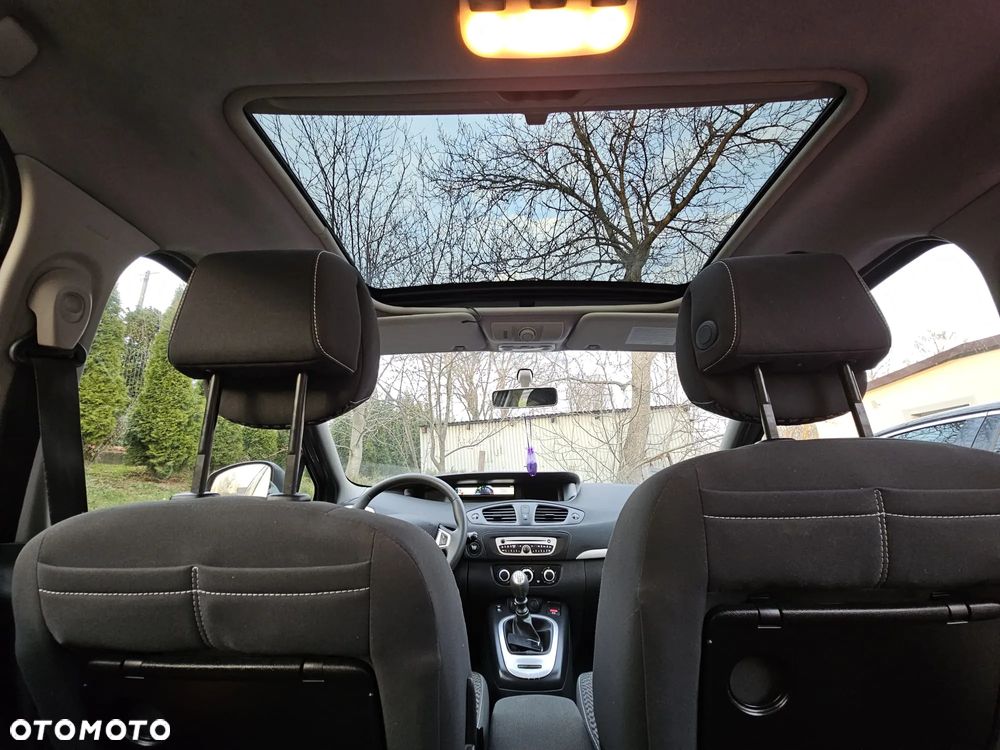 Renault Scenic 1.6 16V 110 TomTom Edition - 16