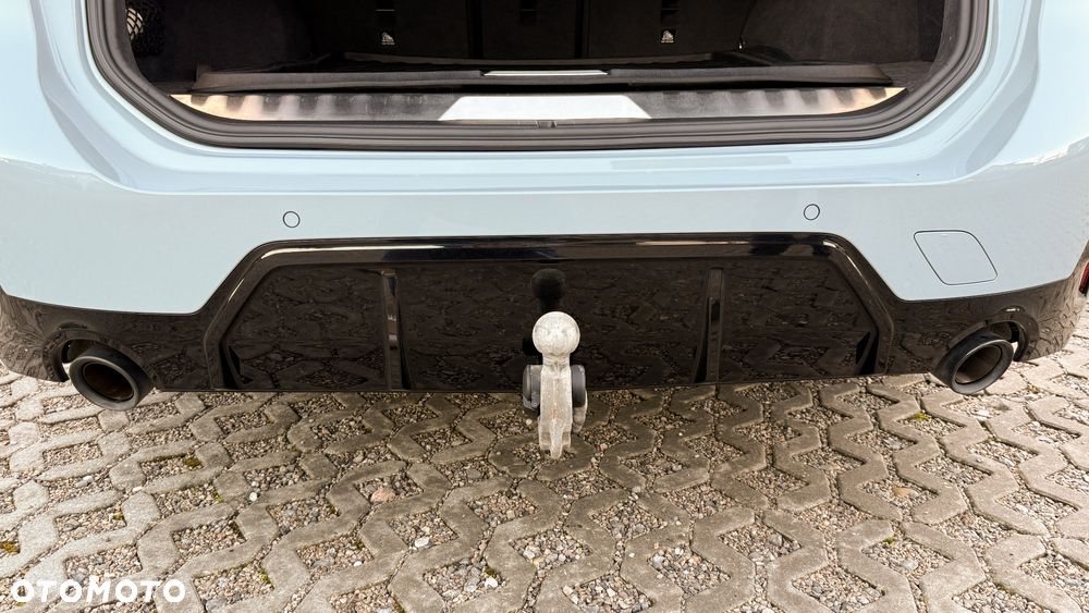 BMW Seria 3 330e xDrive M Sport sport - 28