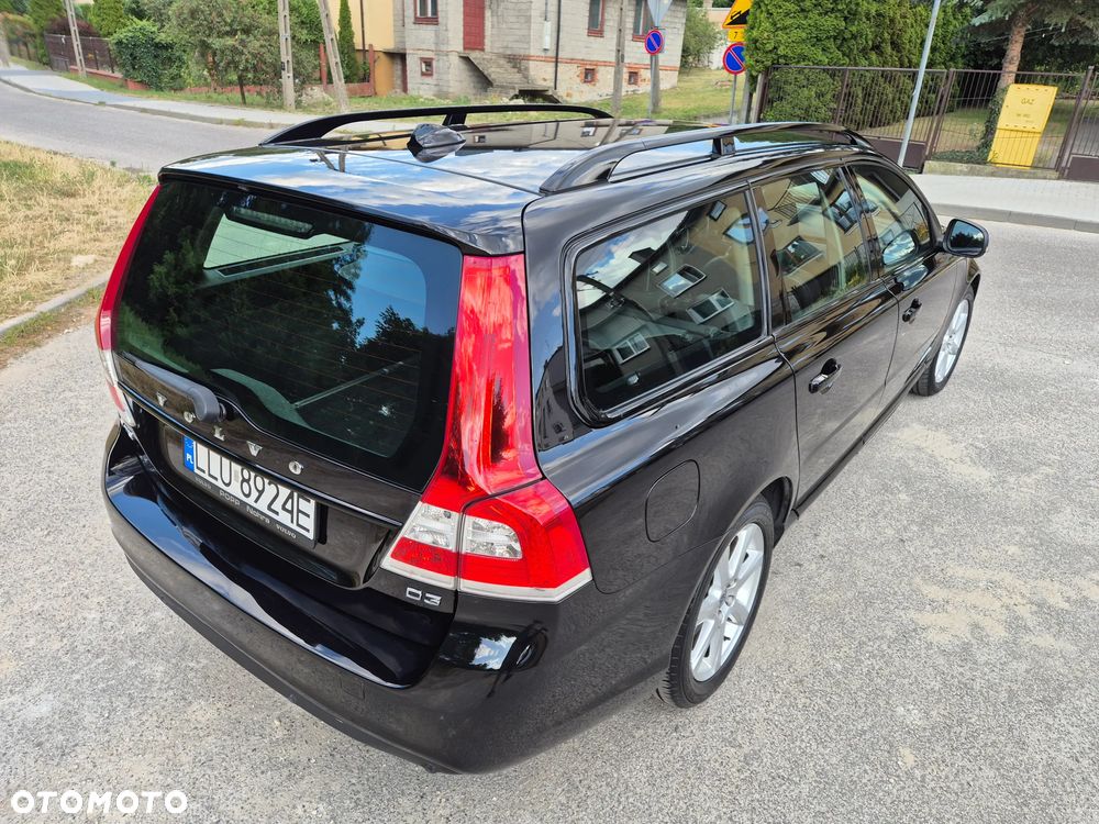 Volvo V70 D3 Summum - 15