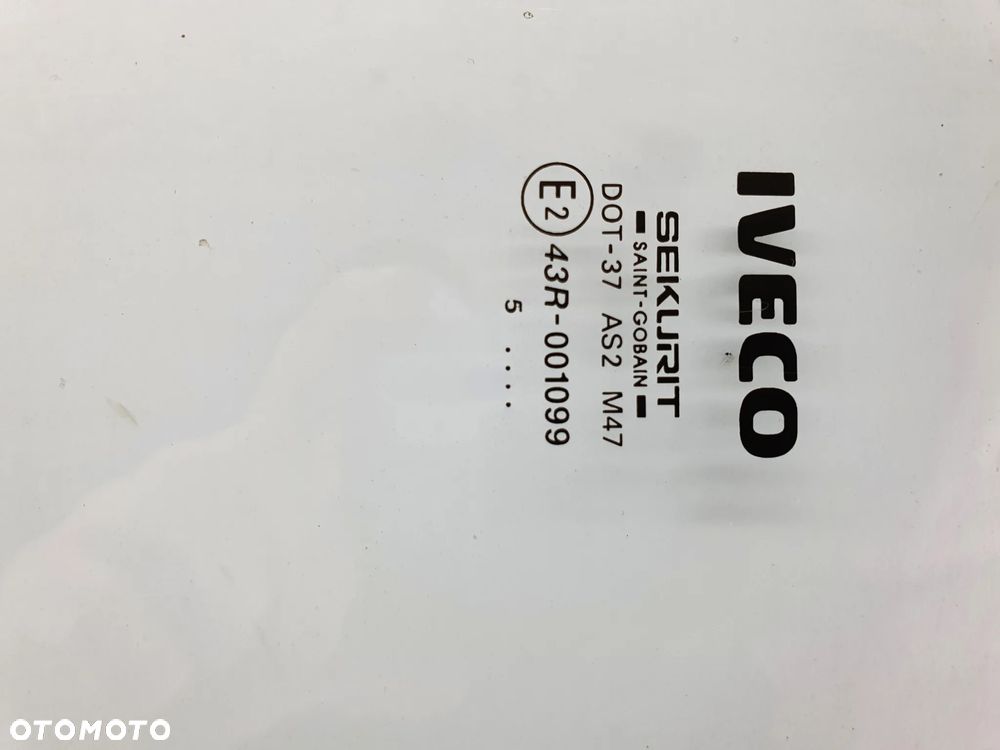 SZYBA DRZWI PRAWA   IVECO EUROCARGO - 4