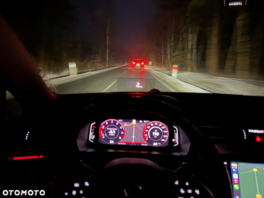 Volkswagen Passat 2.0 TSI Business DSG - 30