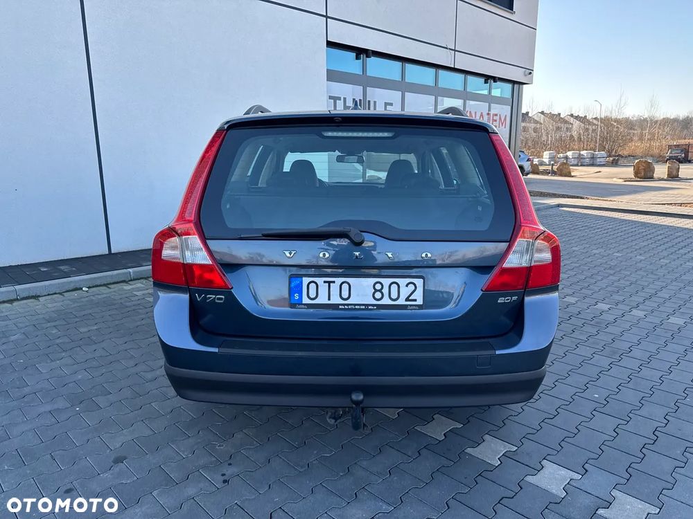 Volvo V70 2.0 Momentum - 19