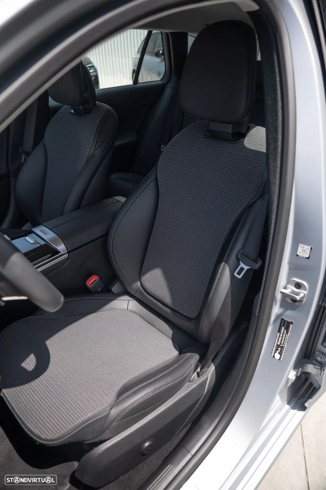 Mercedes-Benz C 300 de Avantgarde - 35