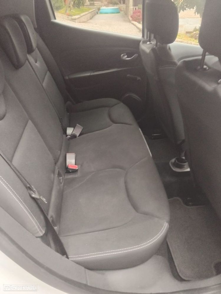 Renault Clio 1.5 dCi Zen - 10