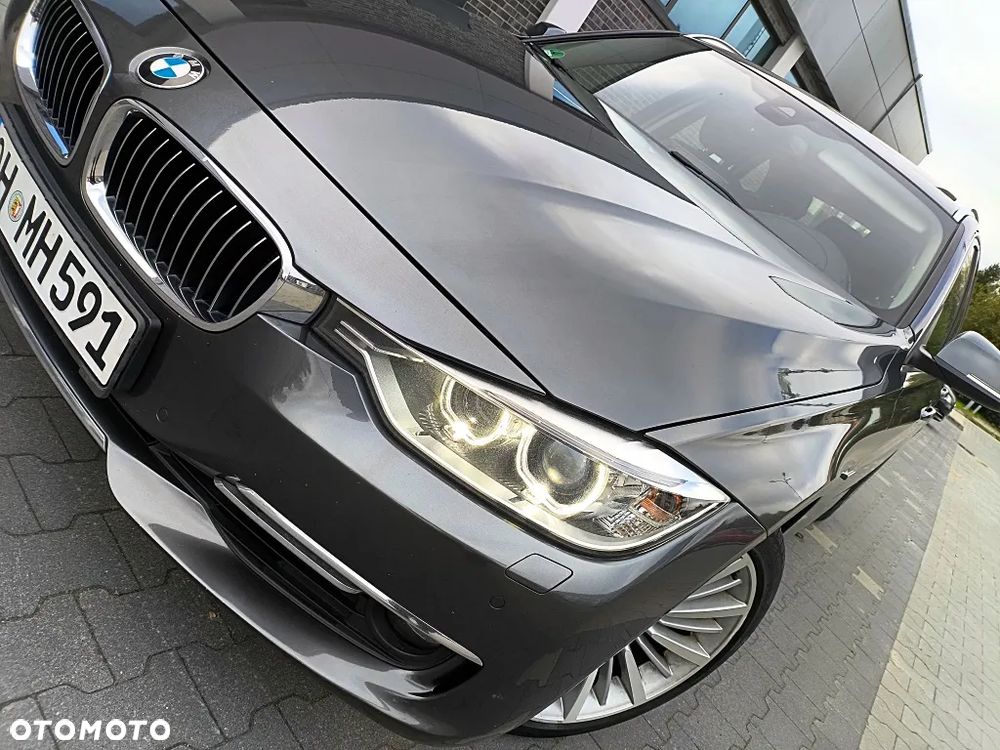 BMW Seria 3 330d Luxury Line - 1