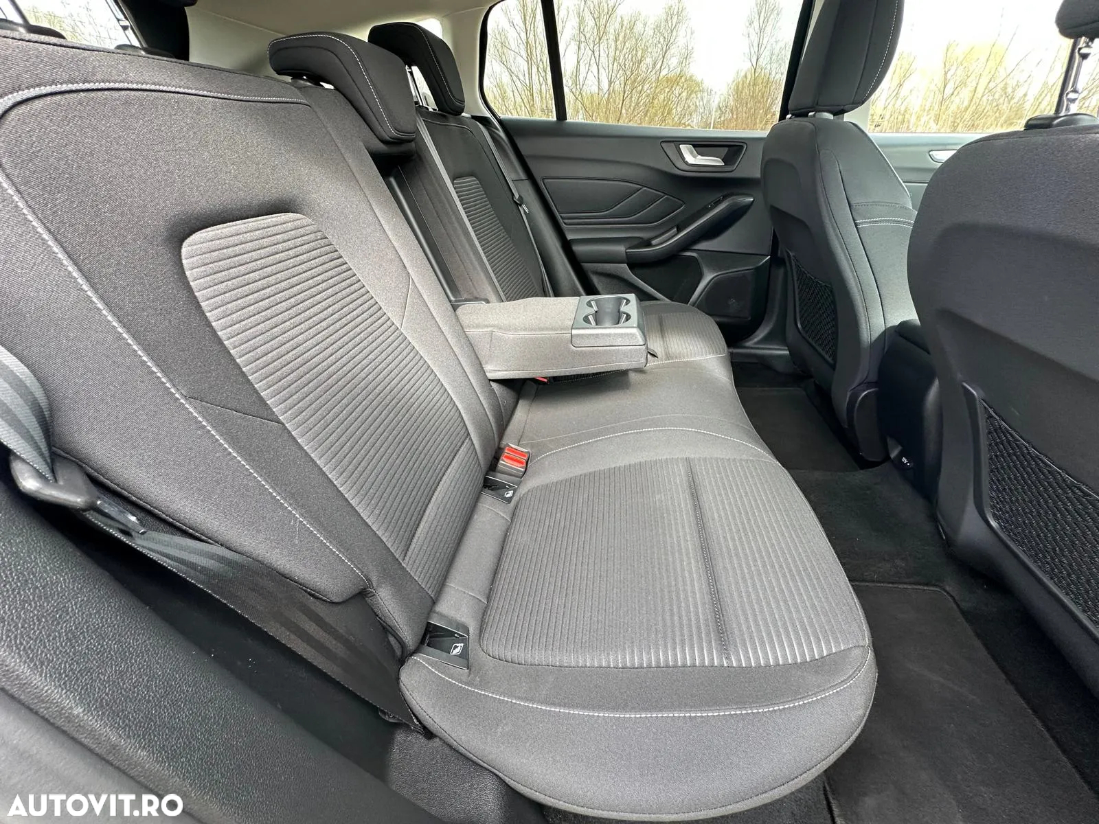 Ford Focus 2.0 EcoBlue Titanium Business - 19