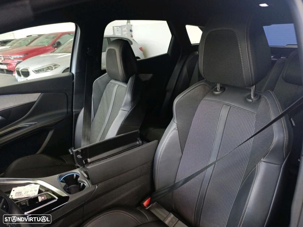 Peugeot 3008 2023 photo 4