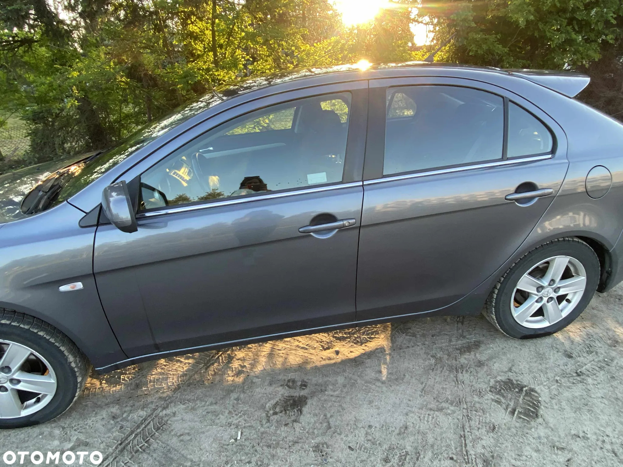 Mitsubishi Lancer - 2