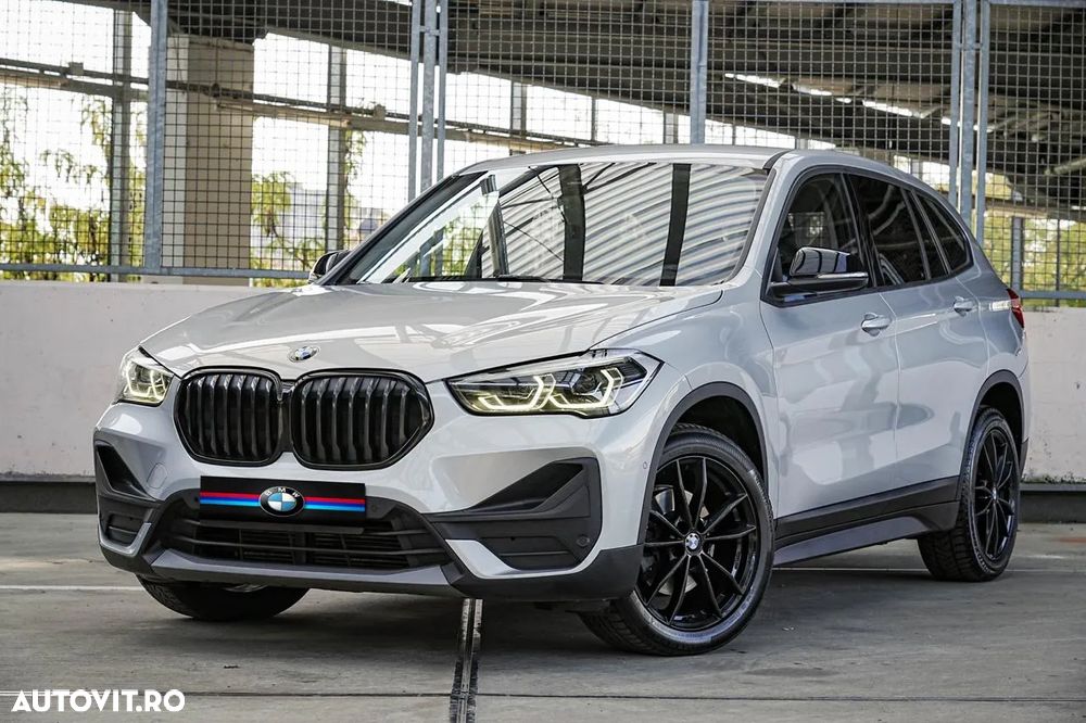 BMW X1 xDrive18d Aut. Sport Line - 1