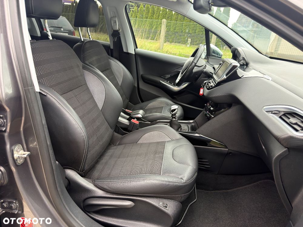 Peugeot 2008 BlueHDi FAP 120 STOP & START Allure - 8