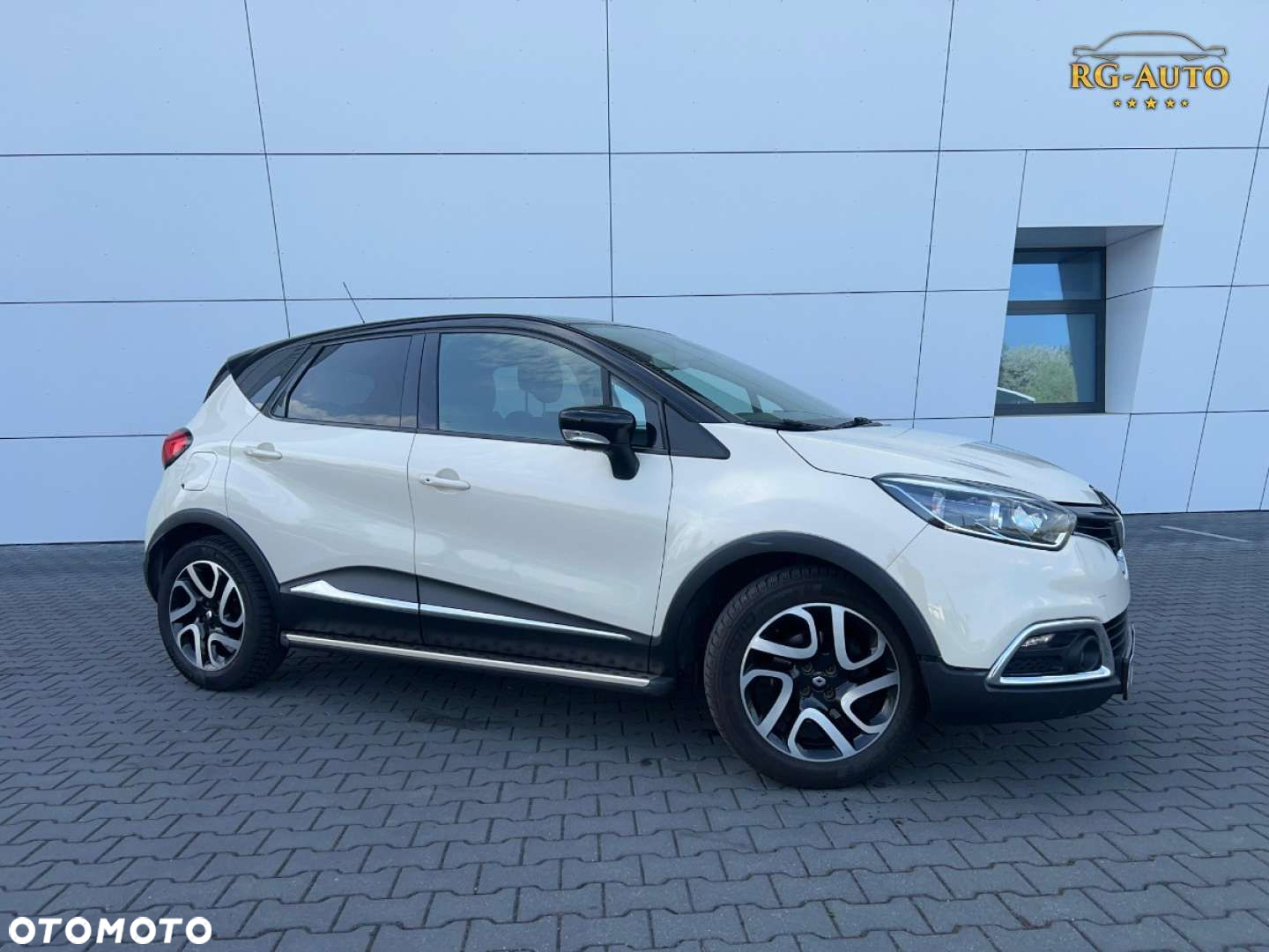 Renault Captur - 4