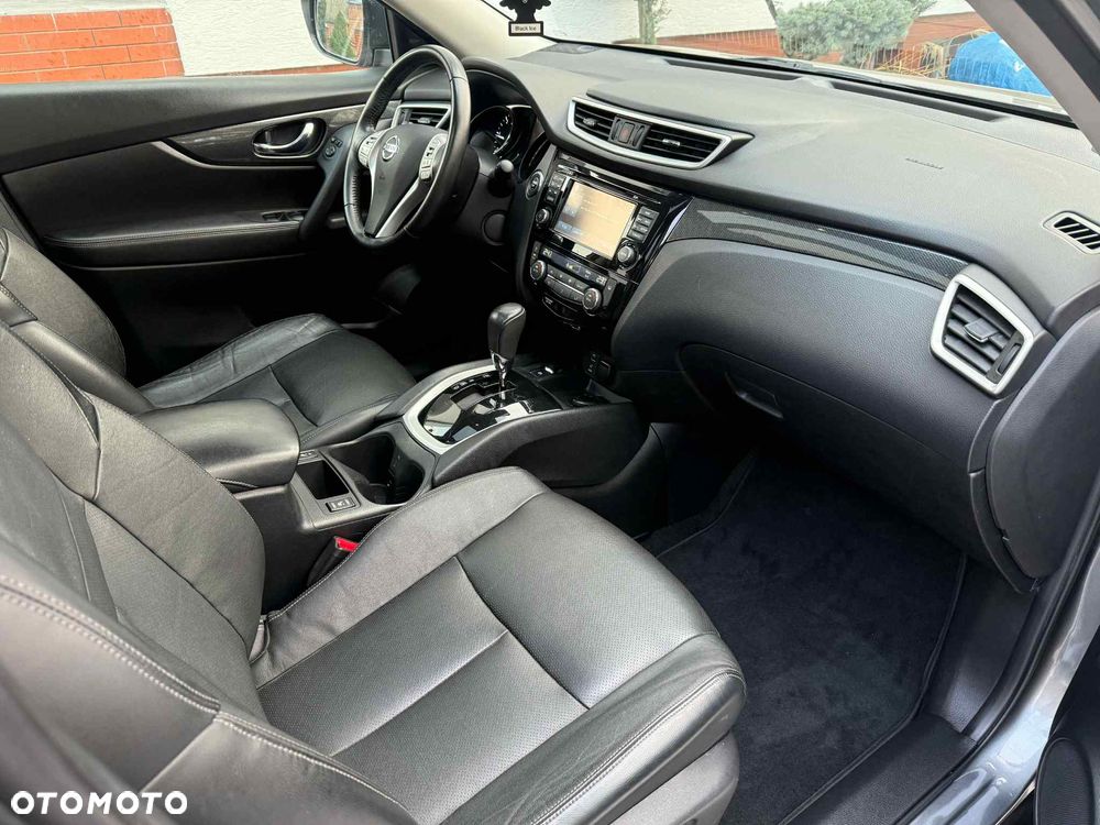 Nissan Qashqai 1.6 dCi Xtronic TEKNA+ - 7