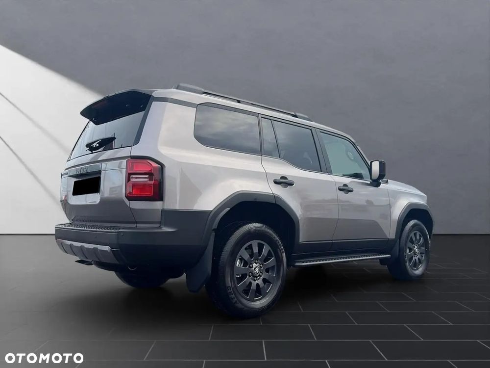 Toyota Land Cruiser 2.8 D-4D Mild-Hybrid Automatik Executive - 6