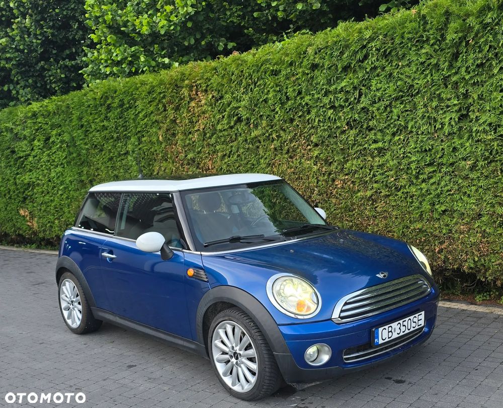 MINI Cooper Seven - 4