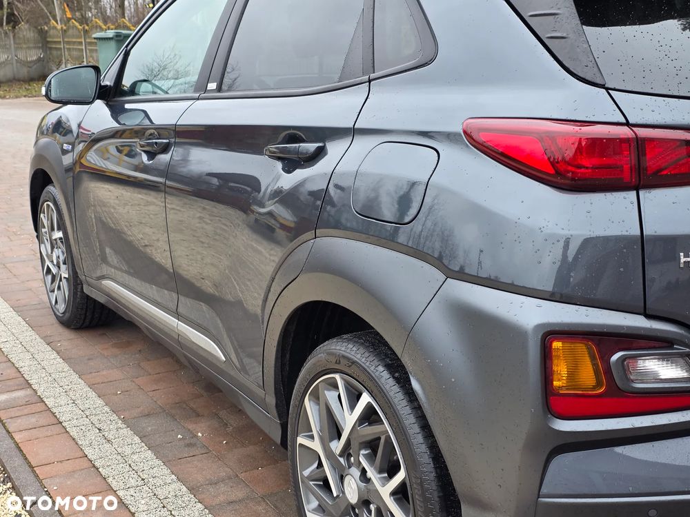 Hyundai Kona - 15