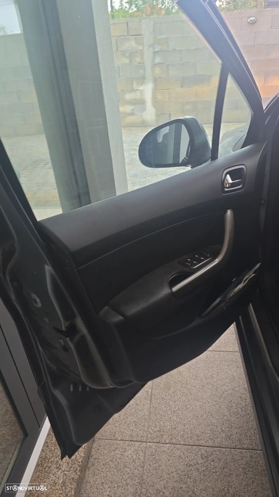 Peugeot 308 1.6 HDi Executive - 7