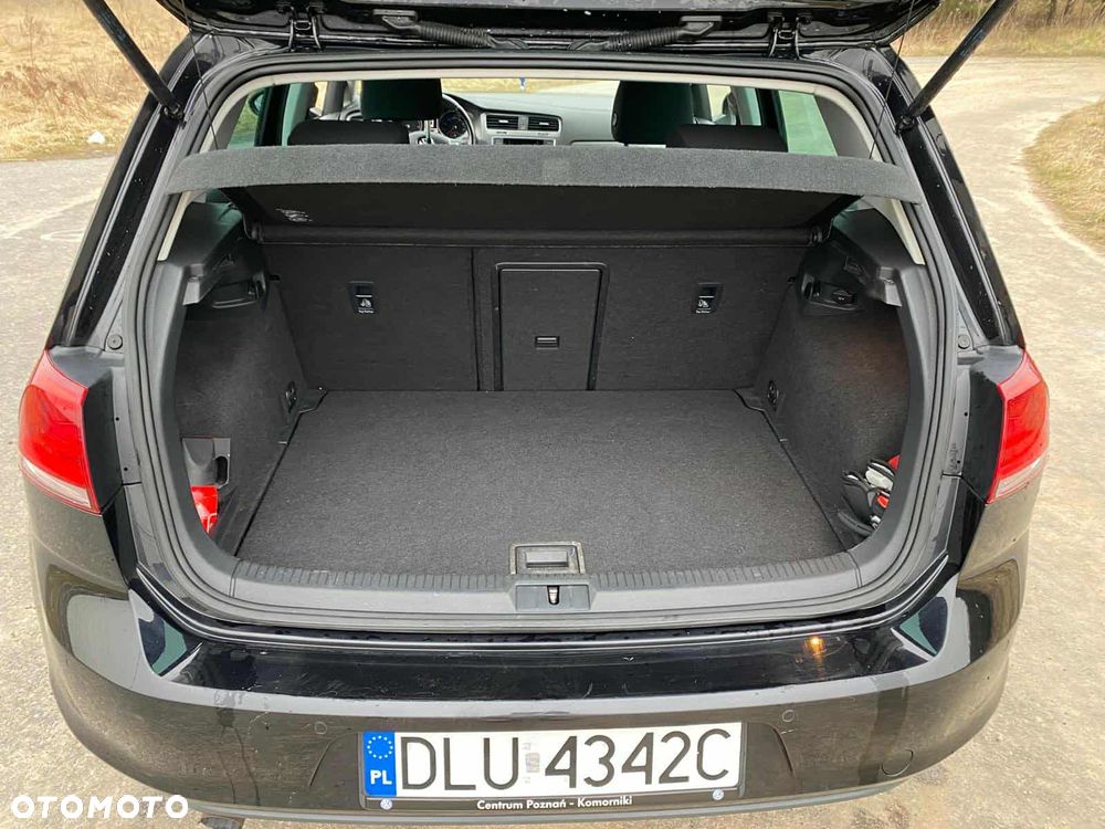 Volkswagen Golf 1.6 TDI BlueMotion Technology Comfortline - 13