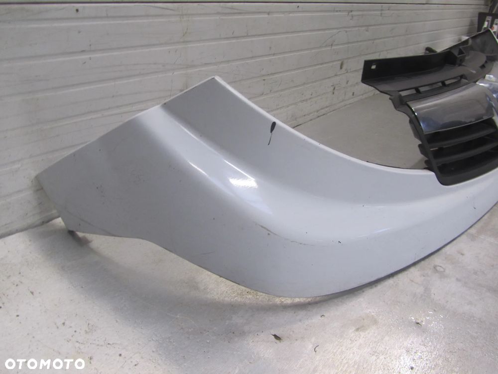 Grill-Atrapa Opel Vivaro 2006- - 5