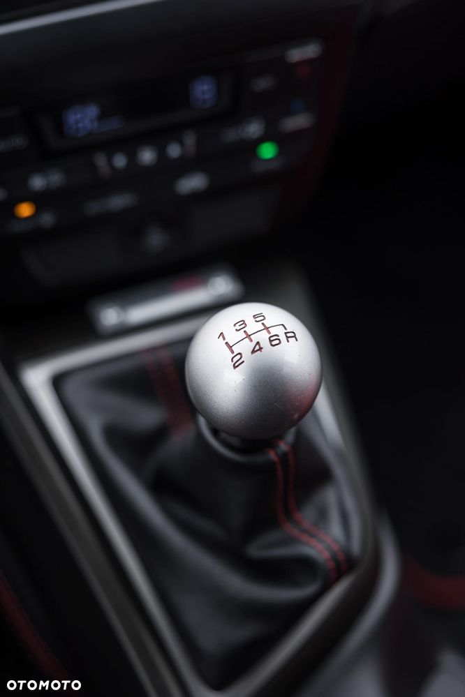 Honda Civic 2.0 VTEC Turbo Type R - 21