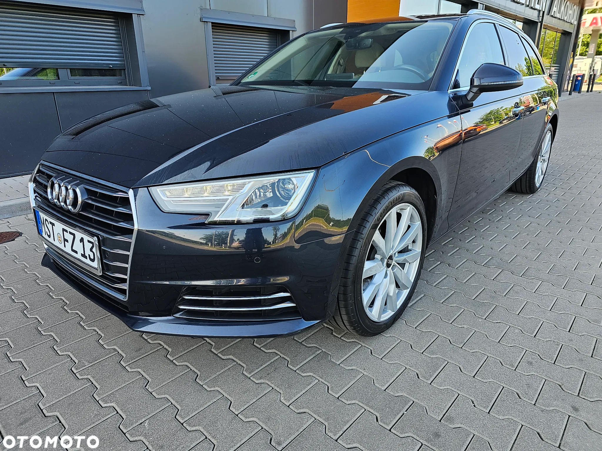 Audi A4 2.0 TDI S tronic - 3