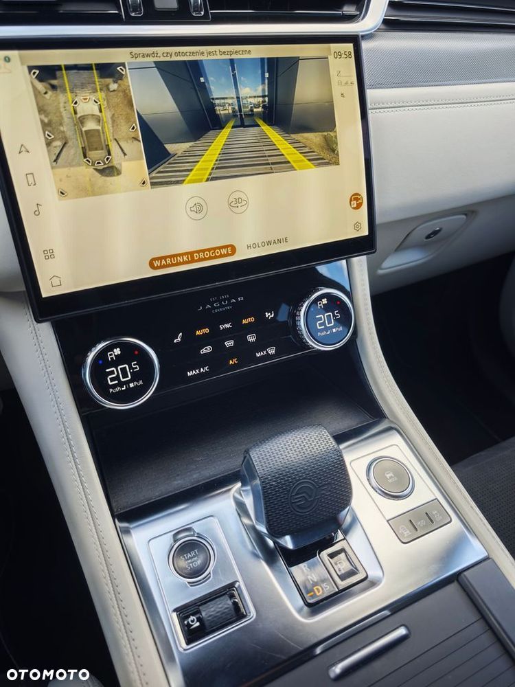 Jaguar F-Pace 5.0 V8 P550 AWD SVR - 19