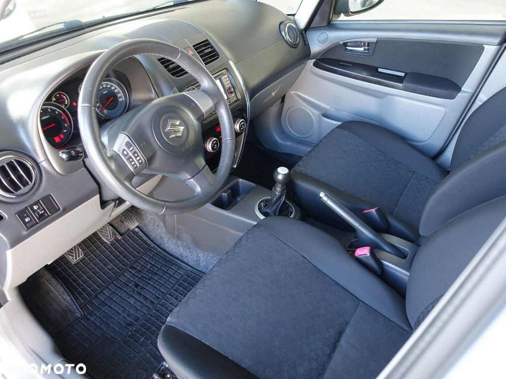 Suzuki SX4 1.6 VVT 4x4 Limited - 12