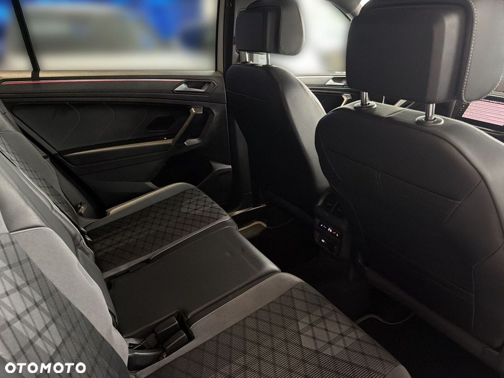 Volkswagen Tiguan Allspace - 14