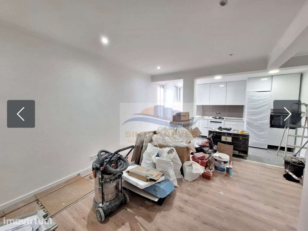 Oportunidade! T3 Luminoso e Pronto a Habitar - 329.000€ - Grande imagem: 3/16