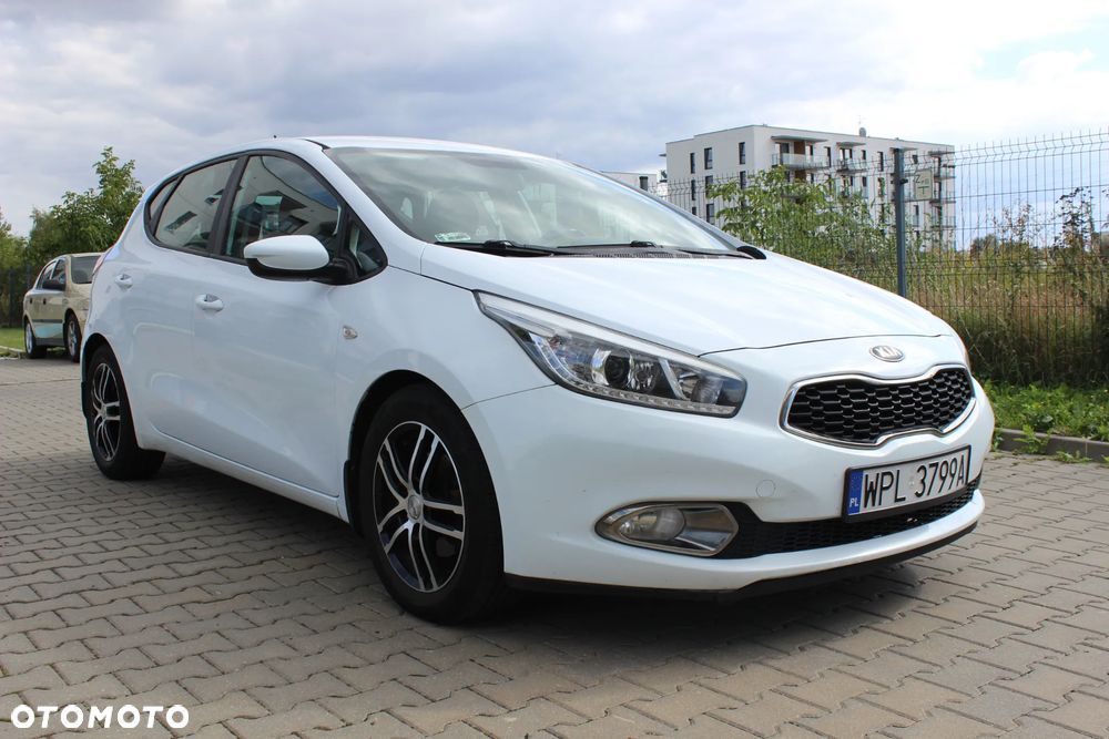 Kia Ceed 1.4 CRDi S - 4