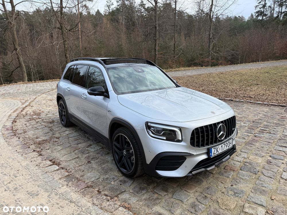 Mercedes-Benz GLB - 5