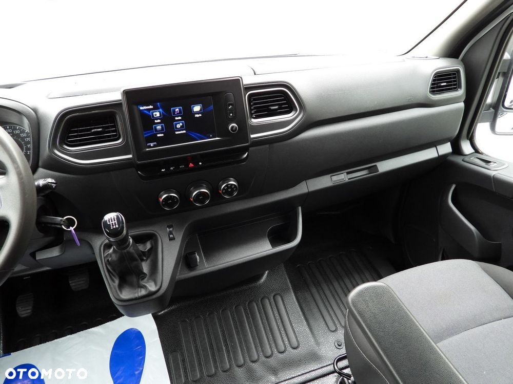 Renault MASTER FURGON BRYGADÓWKA 6 MIEJSC TEMPOMAT LEDY BLIŹNIACZE KOŁA KLIMATYZACJA  165KM - 29