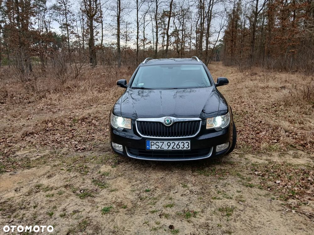 Skoda Superb 2.0 TDI 4x4 DSG FAMILY - 2