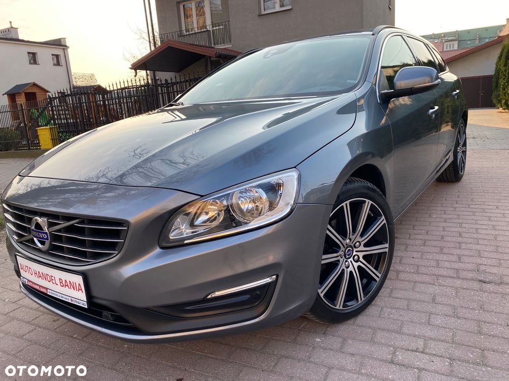 Volvo V60 D3 Summum - 3