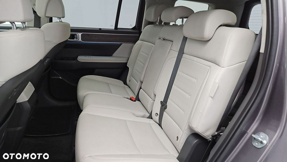 Hyundai Santa Fe 1.6 T-GDI HEV Platinum 4WD 7os - 23