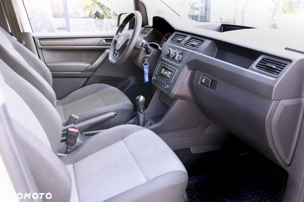 Volkswagen Caddy - 12