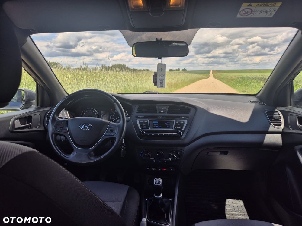 Hyundai i20 1.2 Comfort - 15