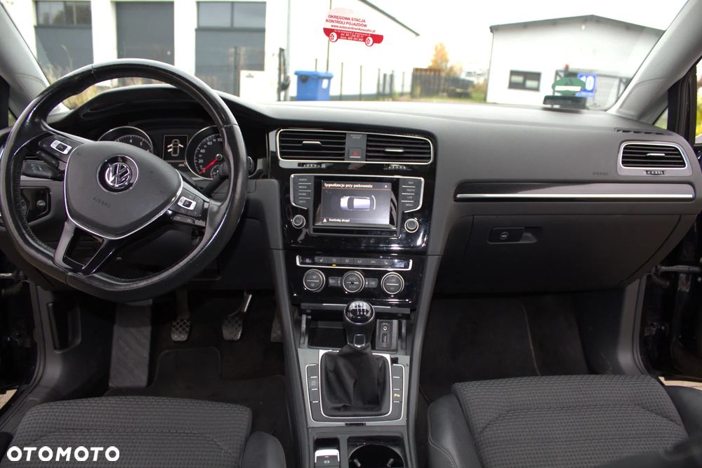 Volkswagen Golf VII 1.4 TSI BMT Highline - 14