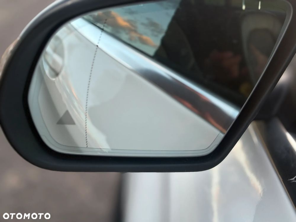 Mercedes-Benz Klasa C 220 d 9G-TRONIC - 30