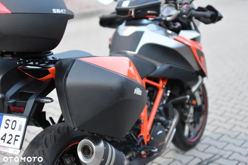 KTM Super Duke - 16