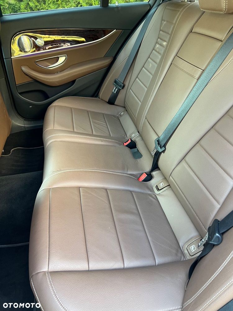 Mercedes-Benz Klasa E 350 d 9G-TRONIC - 8