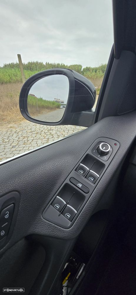 VW Tiguan 2.0 TDi Sport BlueMotion - 6