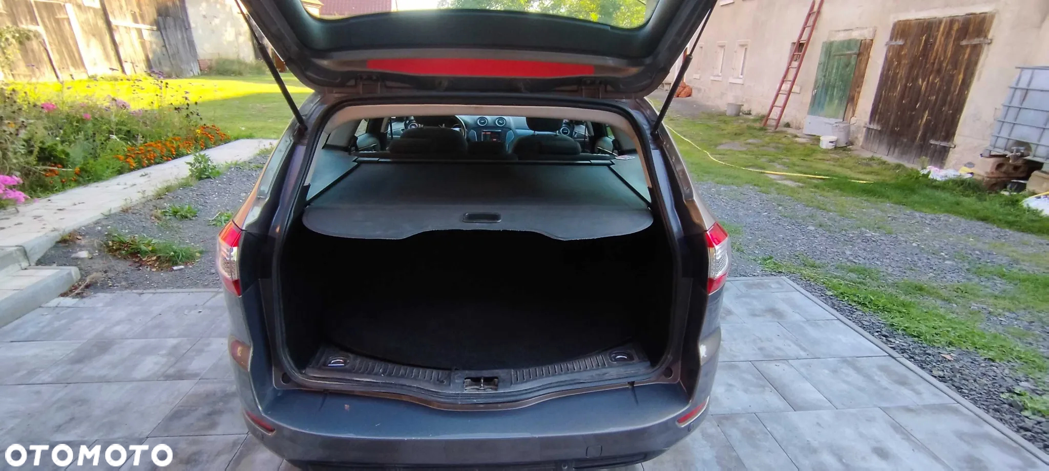 Ford Mondeo - 14