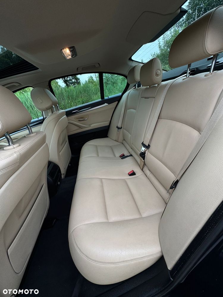 BMW Seria 5 520d xDrive MHEV Business Edition sport - 31