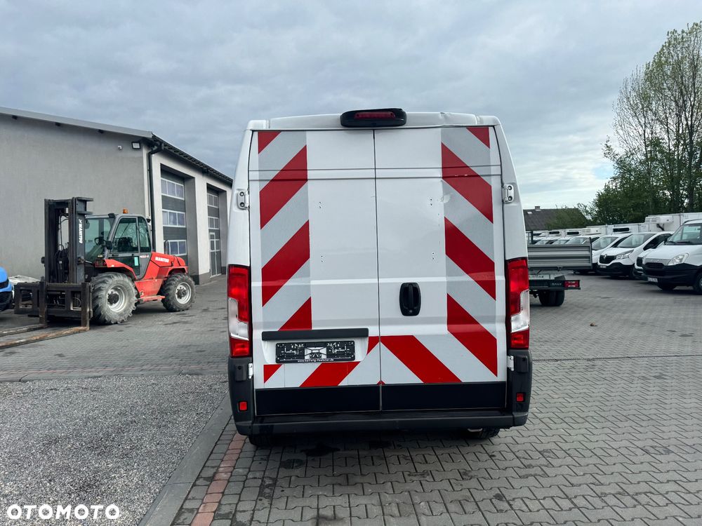 Opel Movano furgon Blaszak L2H2 - 7